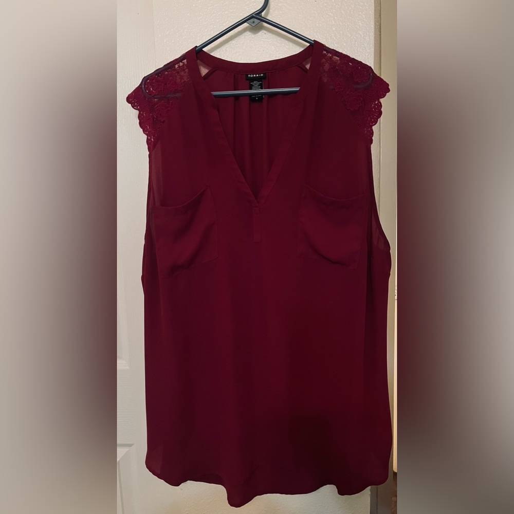 Torrid size 4 shear plum tunic